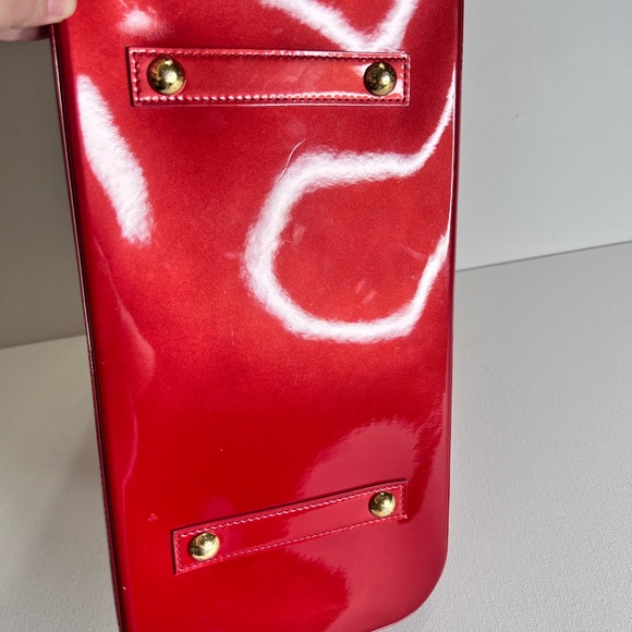 Louis Vuitton Vernis Alma Gm - Picture 9 of 15